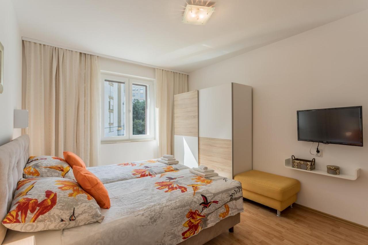 ספליט Garden Apartment Dina With Free Parking מראה חיצוני תמונה