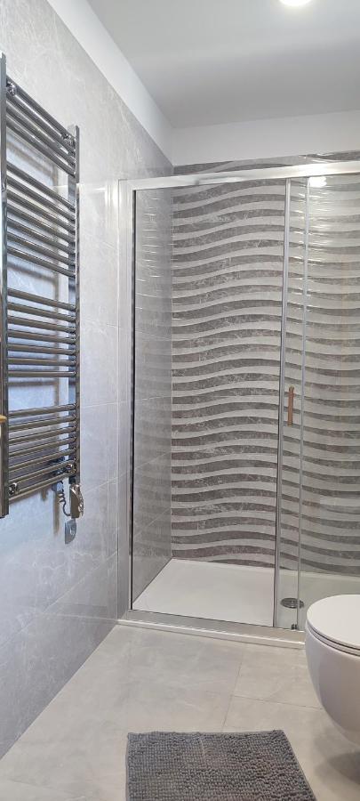 ספליט Garden Apartment Dina With Free Parking מראה חיצוני תמונה