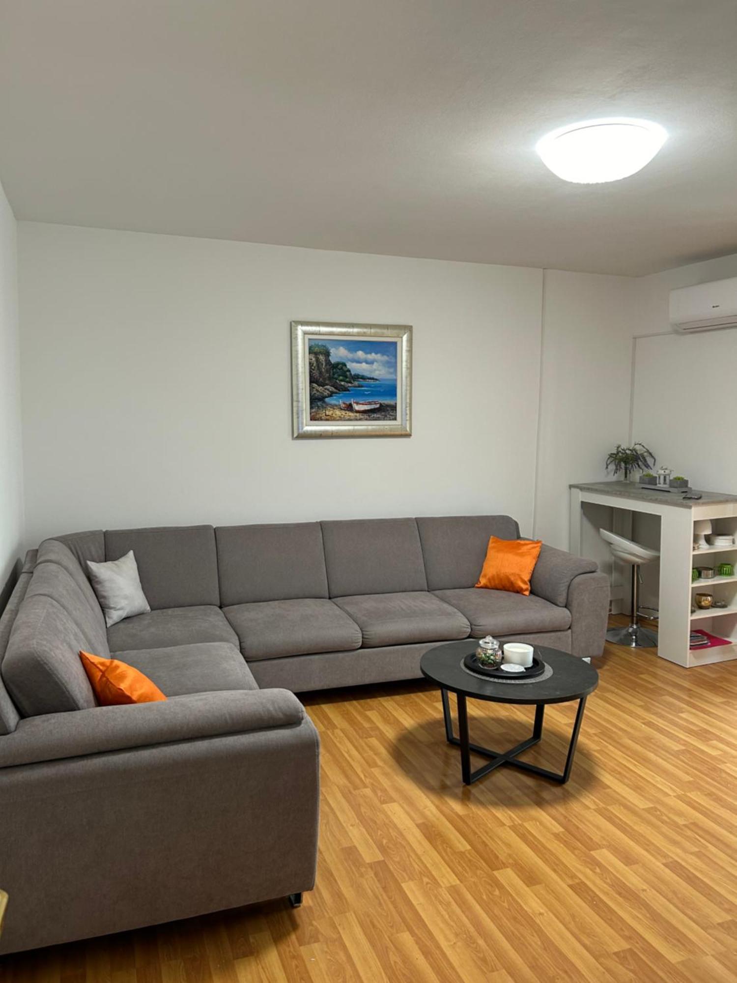 ספליט Garden Apartment Dina With Free Parking מראה חיצוני תמונה